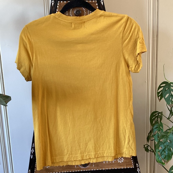 T-Shirt - Picture 3 of 3